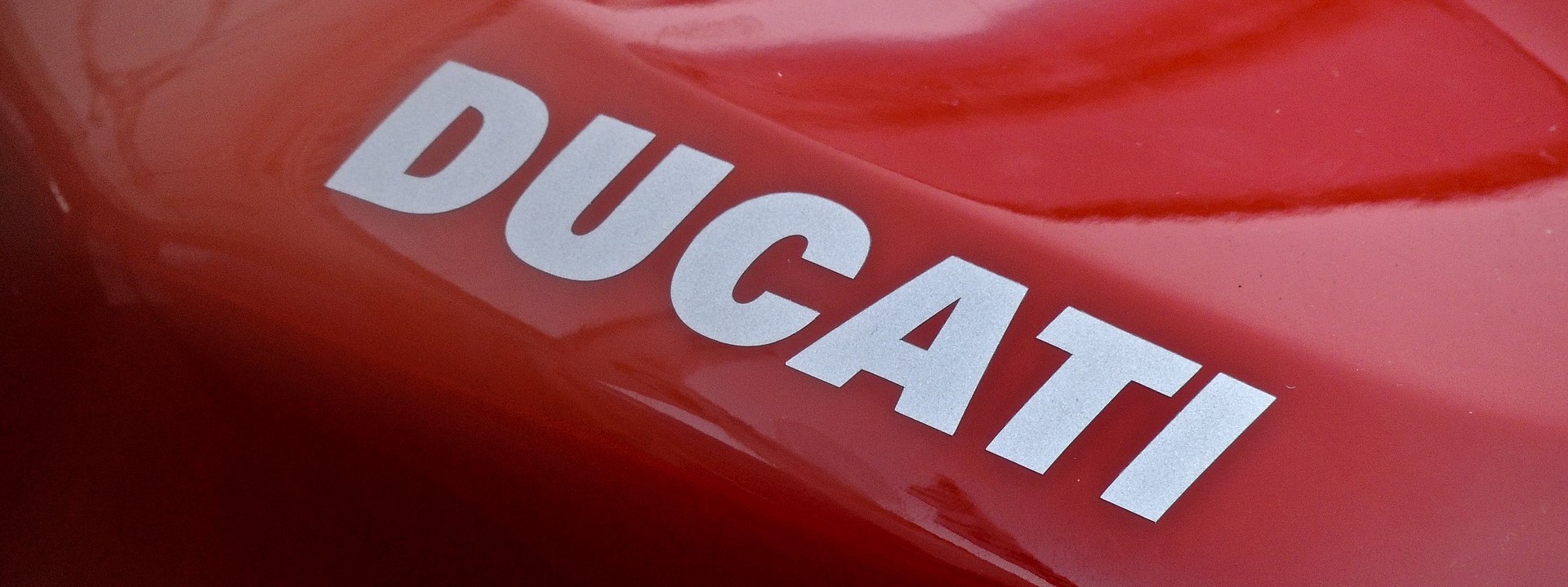 FOTO DUCATI