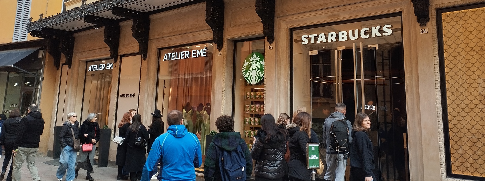 Starbucks Bologna